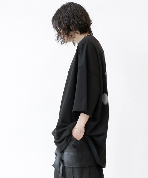 minsobi（ミンソビ）の「フィンガープリントTビッグシルエットT半袖 ユニセックストップス Tシャツワンピース（Tシャツ/カットソー・メンズ・ホワイト/ブラック・FREE）」の18枚目の写真