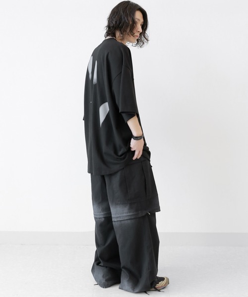 minsobi（ミンソビ）の「フィンガープリントTビッグシルエットT半袖 ユニセックストップス Tシャツワンピース（Tシャツ/カットソー・メンズ・ホワイト/ブラック・FREE）」の9枚目の写真