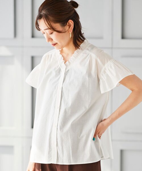 le.coeur blanc(ルクールブラン)の「Vネックシャーリングフリルスリーブブラウス(シャツ/ブラウス・レディース・ブラック/オフホワイト/オレンジ・38)」の14枚目の写真