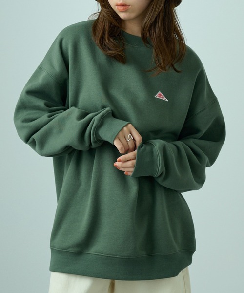 KELTY（ケルティ）の「【KELTY】限定別注 ワンポイントビンテージロゴ ビッグシルエットクルーネックスウェット（スウェット・レディース・ネイビー/ブラック/オリーブ/グレー/オフホワイト/チャコールグレー・XS/S/M/L）」の5枚目の写真