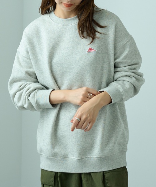 KELTY（ケルティ）の「【KELTY】限定別注 ワンポイントビンテージロゴ ビッグシルエットクルーネックスウェット（スウェット・レディース・ネイビー/ブラック/オリーブ/グレー/オフホワイト/チャコールグレー・XS/S/M/L）」の15枚目の写真