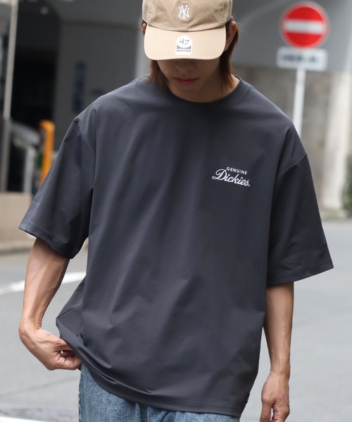 Dickies(ディッキーズ)の「【GENUINE DICKIES/ジェニュインディッキーズ】 コットンタッチ ポリドライパック プリント 半袖 Tシャツ(Tシャツ/カットソー・メンズ・ベージュ/ホワイト/ブラック/ブルーグリーン・M/L/XL)」の10枚目の写真