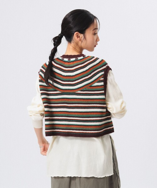 BEAMS BOY（ビームスボーイ）の「マルチボーダー ベスト（ベスト・レディース・ブルー/ホワイト系その他7/レッド・ONE SIZE）」の18枚目の写真
