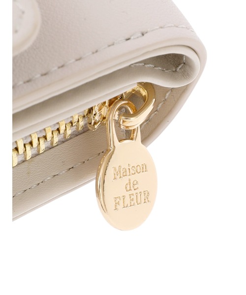 Maison de FLEUR（メゾンドフルール）の「リボンビジューウォレット（財布・レディース・ブラック/ライトピンク/ベージュ系その他・FREE）」の5枚目の写真