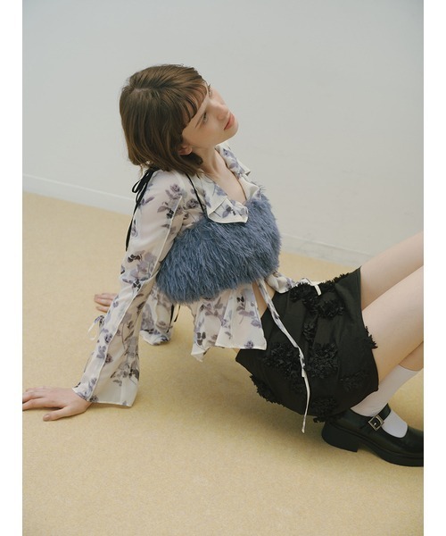レース ラッフルバリエーションシアーブラウス　LILY BROWN リリーブラウン LILY BROWN ラッフルバリエーションシアー