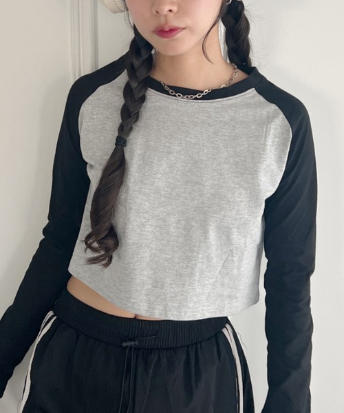 √nuage(ルートニュアージュ)の「シンプルラグランショートトップス(Tシャツ/カットソー・レディース・ホワイト/グレー・FREE)」の4枚目の写真