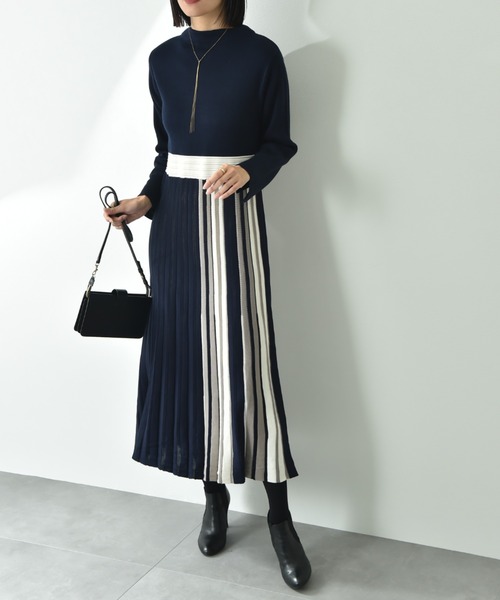 INTERPLANET（インタープラネット）の「サイドストライプニットワンピース（ワンピース・レディース・ブラック/ネイビー/グリーン・FREE）」の11枚目の写真