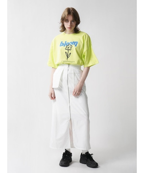 :ETHROF(イーサオブ)の「3D GRAPHIC T-SHIRT (FLOWER)(Tシャツ/カットソー・レディース・オフホワイト/ブルー/グリーン・FREE)」の18枚目の写真