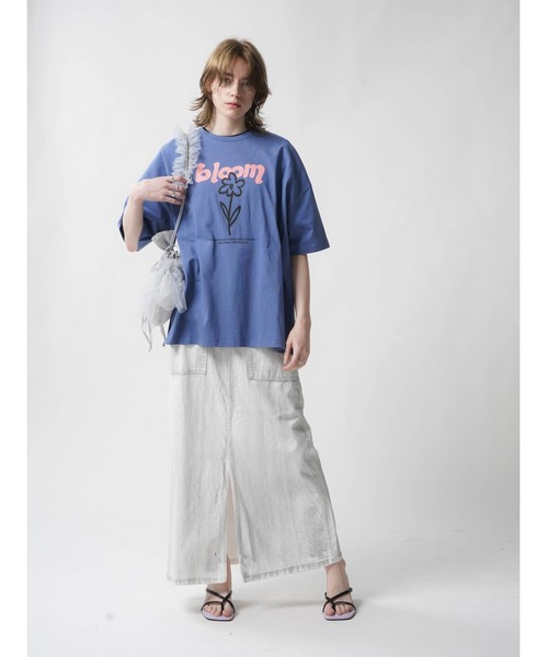 :ETHROF(イーサオブ)の「3D GRAPHIC T-SHIRT (FLOWER)(Tシャツ/カットソー・レディース・オフホワイト/ブルー/グリーン・FREE)」の7枚目の写真