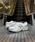 New Balance�i�j���[�o�����X�j�́uML860 GO2�i�X�j�[�J�[�j�v�b�z���C�g�n���̑�