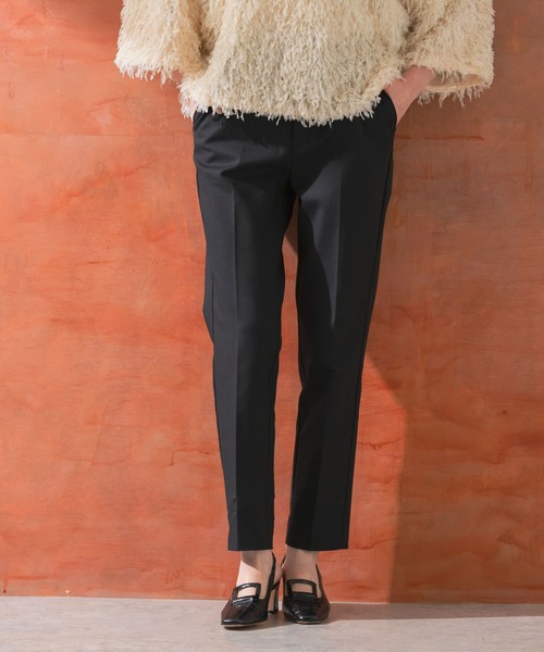 URBAN RESEARCH ROSSO WOMEN（アーバンリサーチ　ロッソ）の「3サイズストレッチスティックパンツ（その他パンツ・レディース・ブラック/ベージュ・38/36/34）」の2枚目の写真