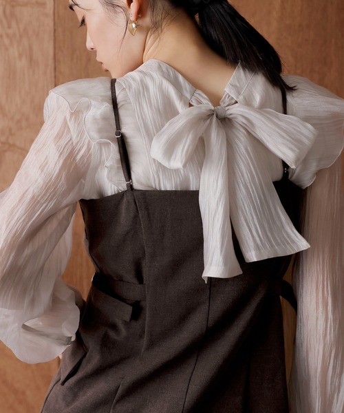 VIS(ビス)の「シャイニーボウタイ長袖ブラウス/イージーケア・2WAY(シャツ/ブラウス・レディース・キナリ/ベージュ/ピンク/ブラック・S/M)」の3枚目の写真