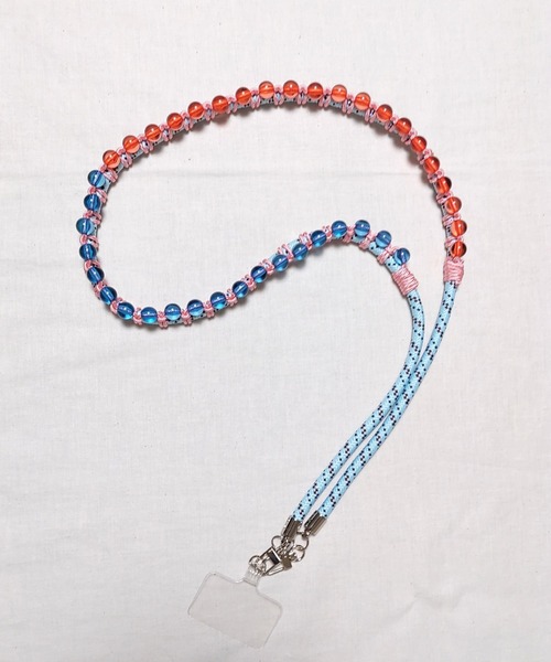 Q（キュー）の「コードビーズショルダー（スマホグッズ・レディース・ホワイト/ブルー/ブラック・ONE SIZE）」の12枚目の写真