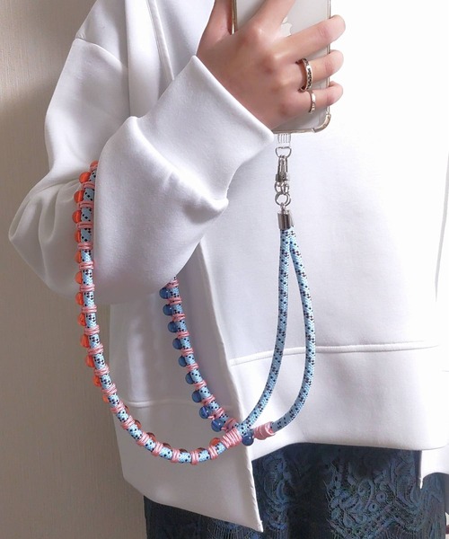 Q（キュー）の「コードビーズショルダー（スマホグッズ・レディース・ホワイト/ブルー/ブラック・ONE SIZE）」の17枚目の写真