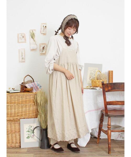 Samansa Mos2（サマンサ モスモス）の「フラワー柄パーツレース貼り