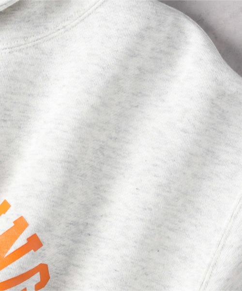 Champion(チャンピオン)の「【Champion】ヴィンテージプリントパーカー(パーカー・メンズ・ブラウン/グリーン/ネイビー/キナリ/ブラック・LL/S/M/L/XL)」の15枚目の写真