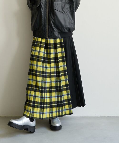 AMERICAN HOLIC（アメリカンホリック）の「シャギーチェックプリーツスカート（スカート・レディース・ブルー/グリーン/イエロー/マスタード・M/L）」の3枚目の写真