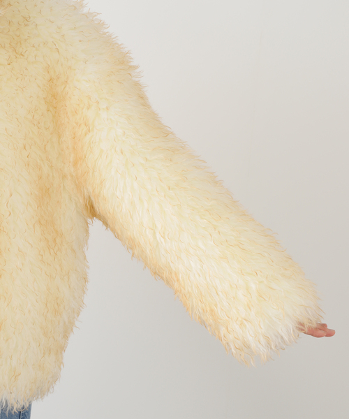 U by SPICK&SPAN（ユーバイスピックアンドスパン）の「フェイクファー