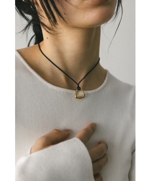 STYLEMIXER（スタイルミキサー）の「コードモチーフネックレス（ネックレス・レディース・ゴールド/シルバー・FREE）」の8枚目の写真