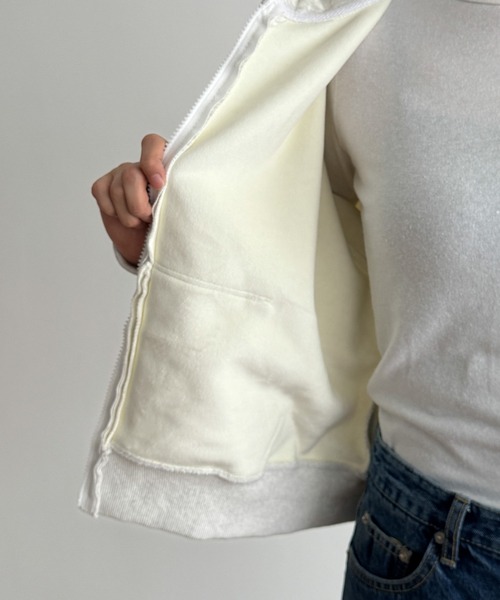 CANAL JEAN(キャナルジーン)の「El mar コンパクトジップパーカー 裏起毛(パーカー・レディース・ライトグレー・ONE SIZE)」の11枚目の写真