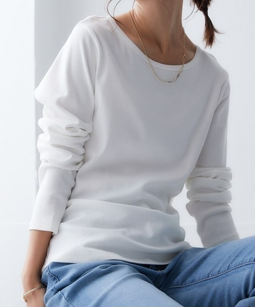 nissen(ニッセン)の「UVカット綿100%フライス素材クルーネック長袖Tシャツ(Tシャツ/カットソー・レディース・グリーン/グリーン系その他/ブルー/ブラック/オフホワイト/チャコール・S/M/LL/L/3L)」の10枚目の写真