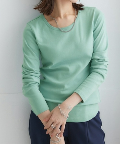 nissen(ニッセン)の「UVカット綿100%フライス素材クルーネック長袖Tシャツ(Tシャツ/カットソー・レディース・グリーン/グリーン系その他/ブルー/ブラック/オフホワイト/チャコール・S/M/LL/L/3L)」の22枚目の写真