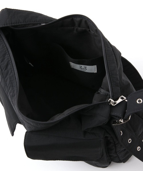 3.3 Field Trip （3.3フィールドトリップ）の「【UNISEX】3.3 Field Trip／ポケット付き ナイロンバッグ（ショルダーバッグ・レディース・ブラック/アイボリー・0）」の9枚目の写真