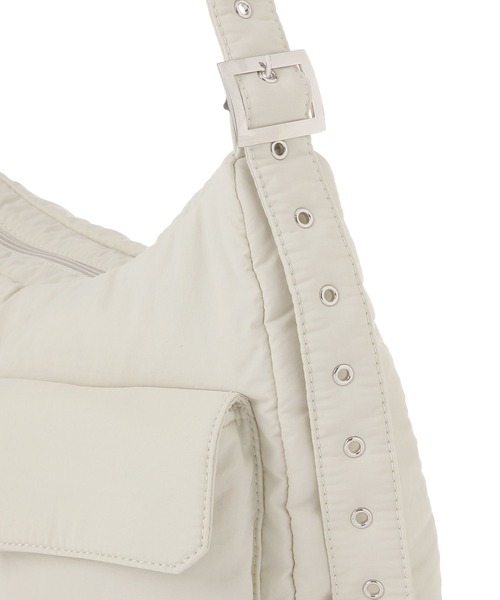 3.3 Field Trip （3.3フィールドトリップ）の「【UNISEX】3.3 Field Trip／ポケット付き ナイロンバッグ（ショルダーバッグ・レディース・ブラック/アイボリー・0）」の10枚目の写真