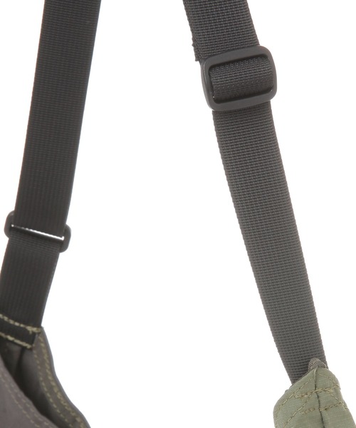 niko and...（ニコアンド）の「オリジナルニコロゴ切り替えトートバッグ（トートバッグ・レディース・カーキ/アイボリー・0）」の7枚目の写真