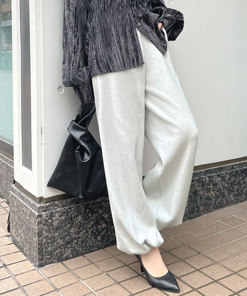 Futier land(フューティアランド)の「【新色追加】ドロストニットパンツ(その他パンツ・レディース・ライトグレー/チャコールグレー/ブラック/テラコッタ・MEDIUM/LARGE)」の3枚目の写真