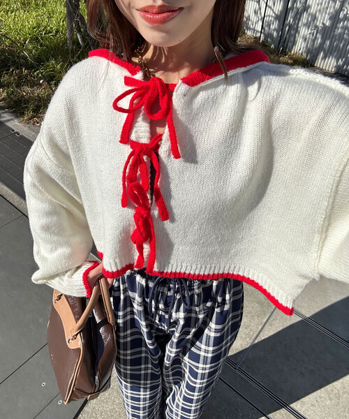 CIAOPANIC(チャオパニック)の「配色リボンニットフーディー(ニット/セーター・レディース・ベージュ/レッド/ブラウン/ブルー/オフホワイト/グレー・ONE SIZE)」の16枚目の写真