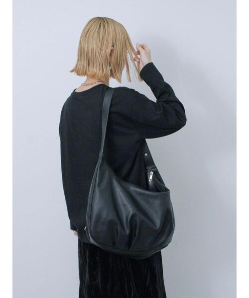 Samansa Mos2 blue(サマンサモスモスブルー)の「◎発泡プリントロゴロンT(Tシャツ/カットソー・レディース・オフホワイト/ネイビー/ブラック・F)」の5枚目の写真