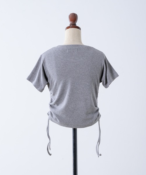 17HR（セブンティーンアワーズ）の「シャーリングリブT（Tシャツ/カットソー・レディース・ホワイト/グレー/ブラック・FREE）」の6枚目の写真