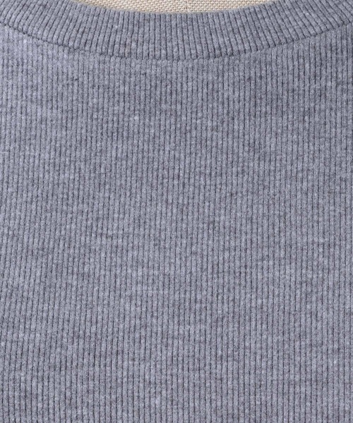 17HR（セブンティーンアワーズ）の「シャーリングリブT（Tシャツ/カットソー・レディース・ホワイト/グレー/ブラック・FREE）」の9枚目の写真