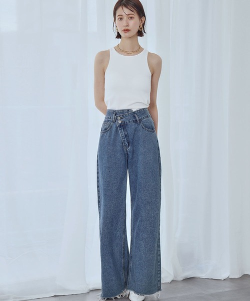 Ampirula(アンピルーラ)の「フロントアシンメトリーハイウエストワイドデニムパンツ(デニムパンツ・レディース・ブラック/ブルー・FREE)」の11枚目の写真