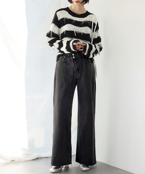 Ampirula(アンピルーラ)の「フロントアシンメトリーハイウエストワイドデニムパンツ(デニムパンツ・レディース・ブラック/ブルー・FREE)」の12枚目の写真