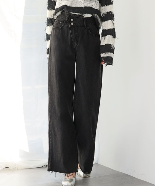 Ampirula(アンピルーラ)の「フロントアシンメトリーハイウエストワイドデニムパンツ(デニムパンツ・レディース・ブラック/ブルー・FREE)」の13枚目の写真