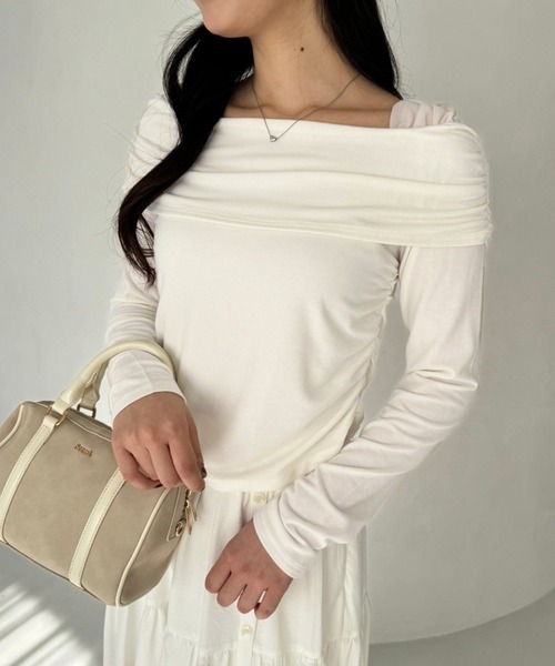 one after another NICE CLAUP(ワンアフターアナザーナイスクラップ)の「オフショルカットトップス【ブラ紐隠し】(Tシャツ/カットソー・レディース・杢グレー/ミント/オフホワイト/ベージュ・FREE)」の19枚目の写真