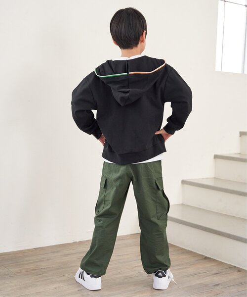 ikka(イッカ)の「【メディア紹介商品】ポンチジップ配色ワッペンパーカー(120~160cm)(パーカー・キッズ・ブラック/その他・130/140/150/160/120)」の20枚目の写真