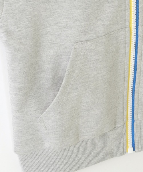 ikka(イッカ)の「【メディア紹介商品】ポンチジップ配色ワッペンパーカー(120~160cm)(パーカー・キッズ・ブラック/その他・130/140/150/160/120)」の11枚目の写真