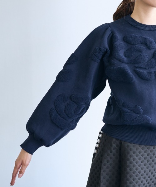 SMILE LAND（スマイルランド）の「バラモチーフ袖ボリュームニット＜大きいサイズ有＞【OtonaSMILE】（ニット/セーター・レディース・アイボリー/ネイビー・3L/4L/5L/M/L/LL）」の16枚目の写真