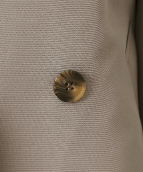 couture brooch(クチュールブローチ)の「【華やか・主役級】ショートトレンチ(トレンチコート・レディース・ベージュ/サックスブルー/ブラウン系その他・42/40/38/36)」の5枚目の写真