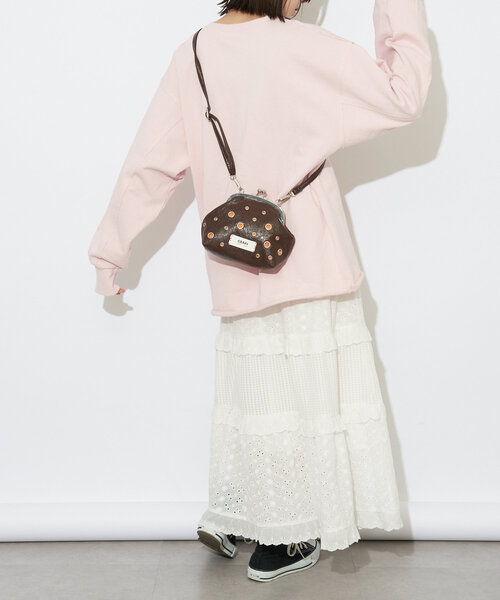 GRAIN（グレイン）の「【GRAIN/グレイン】ハトメがま口ショルダーバッグ（ショルダーバッグ・レディース・ホワイト/ブラウン/ピンク・FREE）」の6枚目の写真