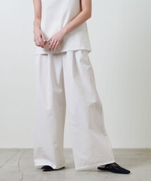 【新品】UNITEDARROWS ストレートパンツ ホワイト アイボリー 春 新品】UNITEDARROWS ストレートパンツ ホワイト アイボリー 春