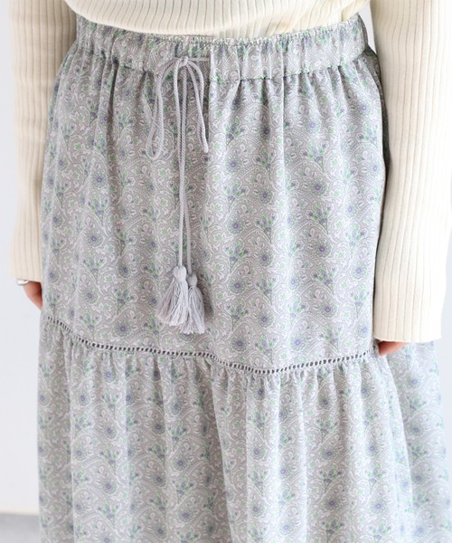 cepo（セポ）の「ヴィンテージモチーフティアードスカート（スカート・レディース・グレー/ベージュ/ブラック・M）」の7枚目の写真