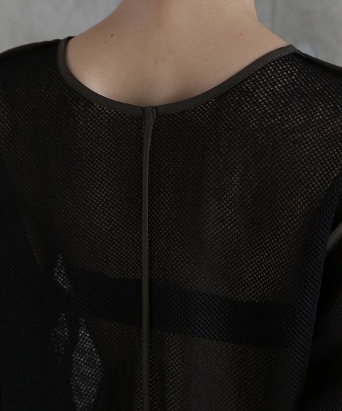 CHIGNON(シニヨン)の「(CHIGNON)メッシュパイピングワンピース(ワンピース・レディース・ブラック/カーキ・ONE SIZE)」の9枚目の写真