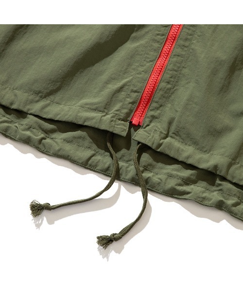 UMBRO(アンブロ)の「UMBRO NYLON FRONT ZIP JACKET(アンブロ ナイロン フロントジップ ジャケット)(ナイロンジャケット・メンズ・グレー/ネイビー/グリーン・LARGE)」の14枚目の写真