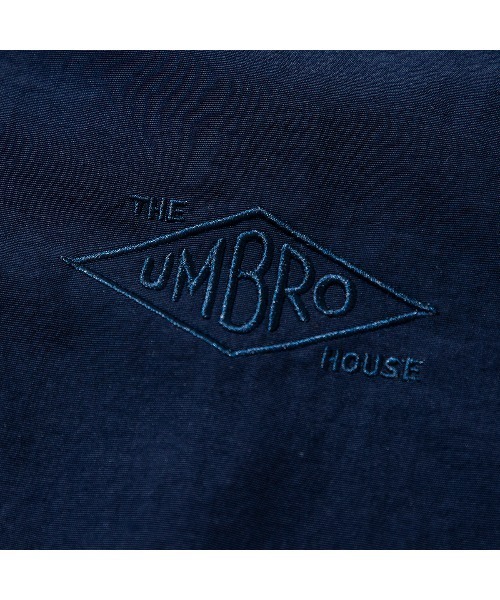 UMBRO(アンブロ)の「UMBRO NYLON FRONT ZIP JACKET(アンブロ ナイロン フロントジップ ジャケット)(ナイロンジャケット・メンズ・グレー/ネイビー/グリーン・LARGE)」の18枚目の写真