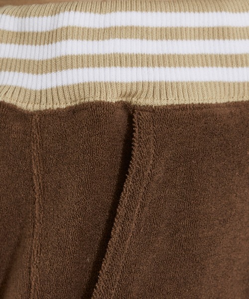 Champion(チャンピオン)の「【WEB限定】Champion パイルショートパンツ(その他パンツ・レディース・ブラウン/ブラック・フリー)」の3枚目の写真