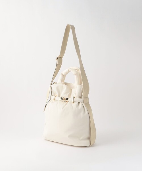 green label relaxing（グリーンレーベルリラクシング）の「パデットベルト ショルダー トートバッグ（ショルダーバッグ・レディース・オフホワイト/ブラック・FREE）」の10枚目の写真